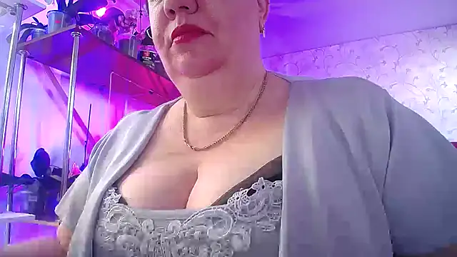  Sweet Woman online show from 04-21-26, 04:30