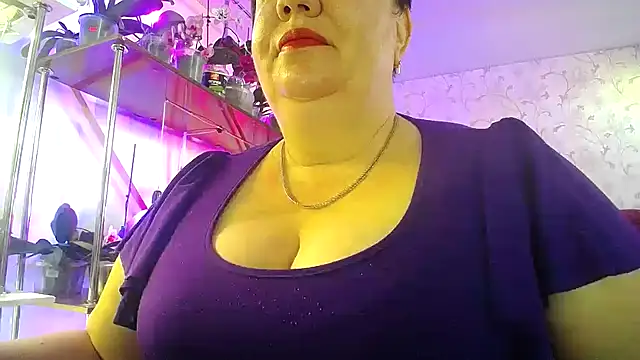  Sweet Woman online show from 04-25-26, 06:05