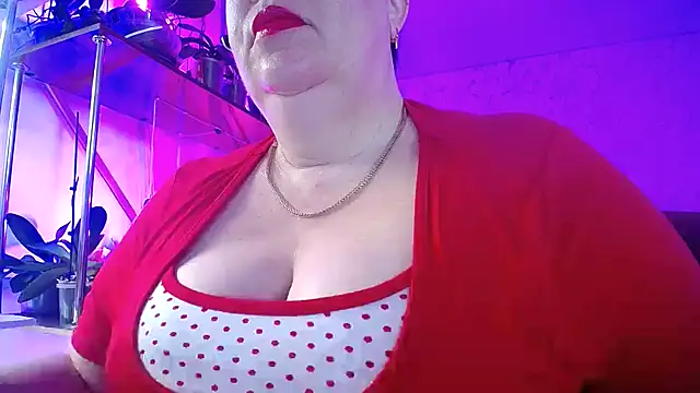  Sweet Woman online show from 03-10-26, 05:22