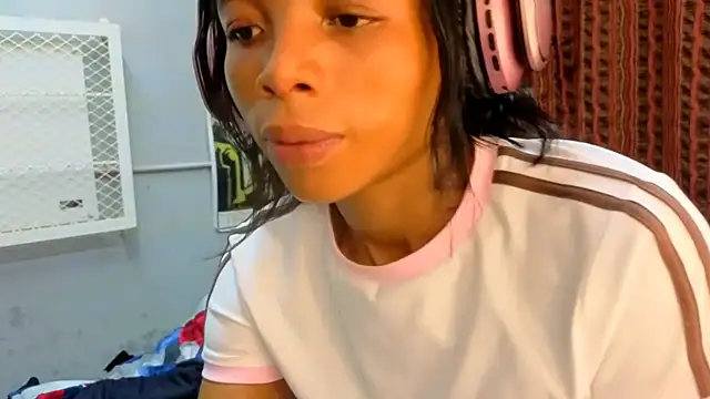 CaramelDelux27 online show from 10-15-25, 06:05
