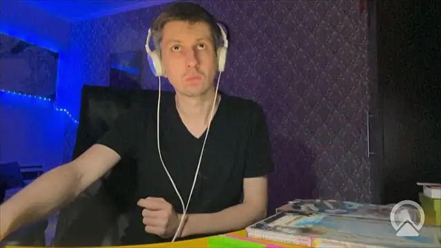 Aki-Laky online show from 01-14-26, 06:11