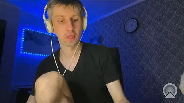 Aki-Laky online show from 03-27-26, 10:11