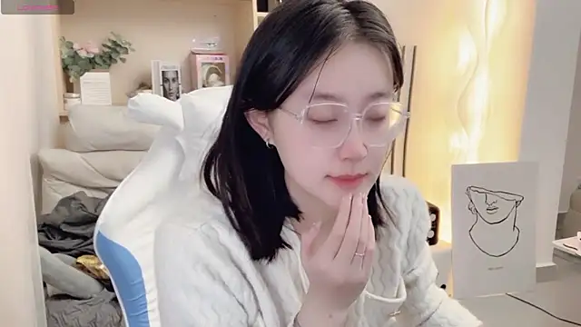 Naiyi-- online show from 01-16-25, 03:24