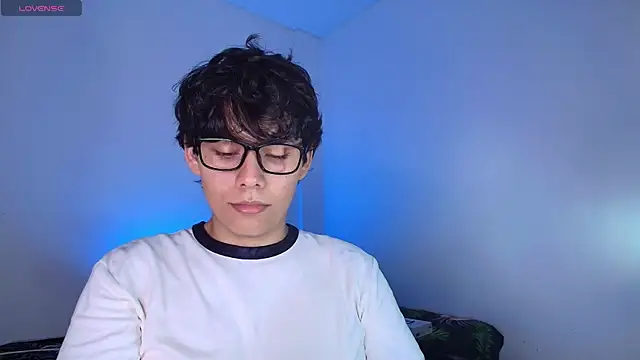 Naytoon  lex online show from 04-23-26, 02:07