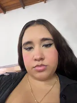 melyescobar online show from 11-04-25, 03:32