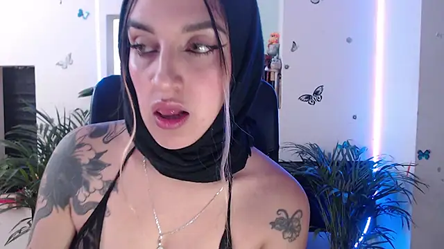 Lia-mitch online show from 06-10-26, 06:42