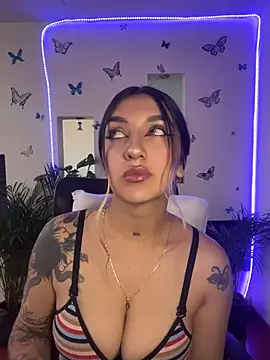 Lia-mitch online show from 07-21-26, 06:53