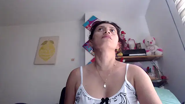 Snapshot of sexy_mary_69 chatting on 02-15-26, 10:30 sexy mary 69 online show from 02-15-26, 10:30