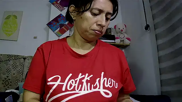 Snapshot of sexy_mary_69 chatting on 04-05-26, 11:44 sexy mary 69 online show from 04-05-26, 11:44