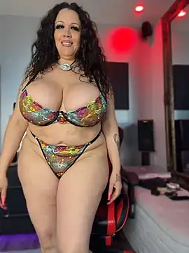 Snapshot of curvyfunlover chatting on 06-28-26, 12:11 curvyfunlover online show from 06-28-26, 12:11