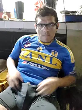 haxxxel007 online show from 04-19-26, 06:10