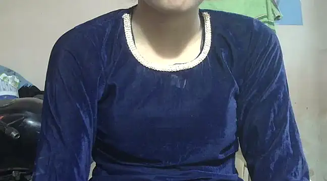 Snapshot of Aayesha chatting on 12-03-24, 04:22 Aayesha online show from 12-03-24, 04:22