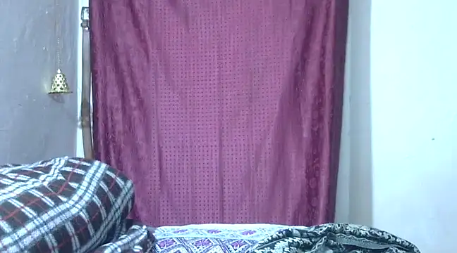 Snapshot of Aayesha chatting on 12-22-24, 05:22 Aayesha online show from 12-22-24, 05:22