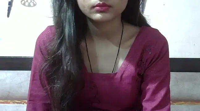 Snapshot of Aayesha chatting on 03-22-25, 04:03 Aayesha online show from 03-22-25, 04:03