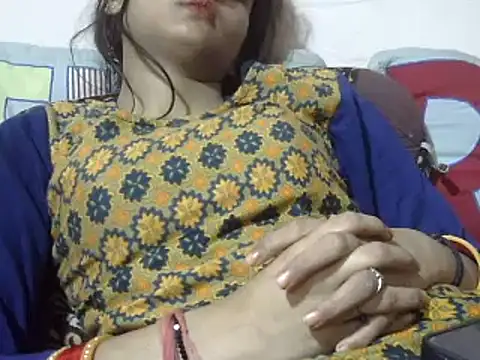 Snapshot of Aayesha chatting on 02-13-25, 05:58 Aayesha online show from 02-13-25, 05:58