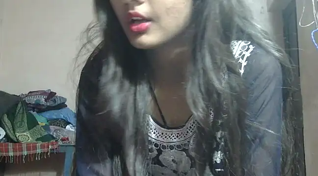 Snapshot of Aayesha chatting on 01-25-25, 10:29 Aayesha online show from 01-25-25, 10:29