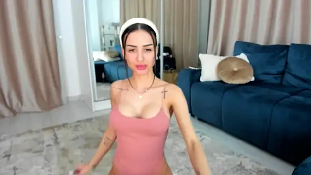 Snapshot of Addictive_T chatting on 12-19-24, 12:24 Addictive T online show from 12-19-24, 12:24