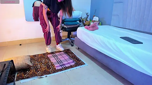 megan morgan01 online show from 11-15-25, 02:48