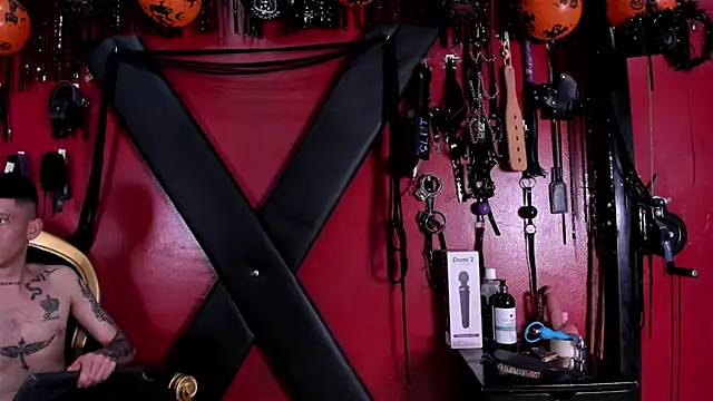 alexa n alex online show from 10-28-25, 07:02