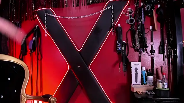 alexa n alex online show from 11-19-25, 06:52