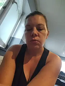 Snapshot of Jenny_Ladynight chatting on 07-20-26, 05:26 Jenny Ladynight online show from 07-20-26, 05:26