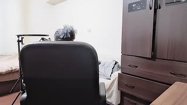 Fine-sand online show from 10-29-25, 01:21