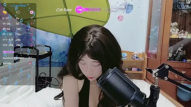 Snapshot of Fine-sand chatting on 03-03-25, 01:12 Fine-sand online show from 03-03-25, 01:12