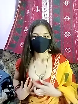Snapshot of Bulbul_02 chatting on 03-08-25, 05:28 Bulbul 02 online show from 03-08-25, 05:28