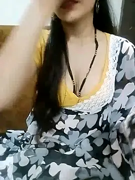 Snapshot of Bulbul_02 chatting on 09-10-25, 05:39 Bulbul 02 online show from 09-10-25, 05:39