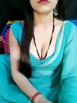 Snapshot of Bulbul_02 chatting on 02-08-26, 05:38 Bulbul 02 online show from 02-08-26, 05:38