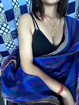 Snapshot of Bulbul_02 chatting on 05-06-26, 05:55 Bulbul 02 online show from 05-06-26, 05:55