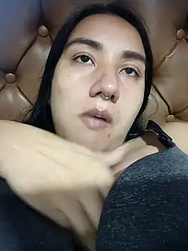 Hellen Alex online show from 04-22-26, 02:02