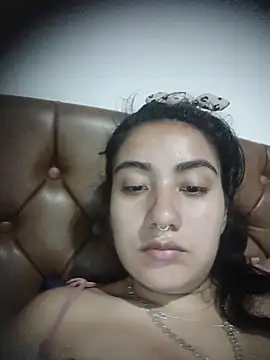 Hellen Alex online show from 03-31-26, 03:58