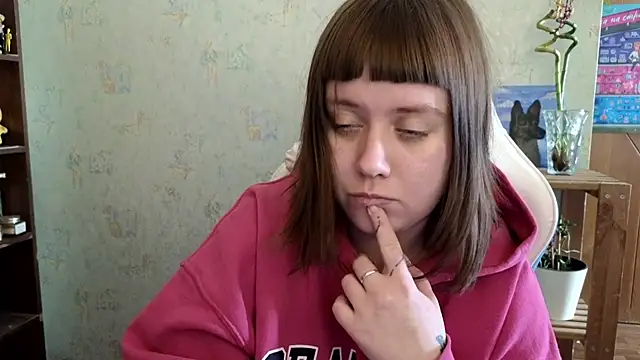 Snapshot of June_shy0 chatting on 01-26-25, 11:06 June shy0 online show from 01-26-25, 11:06