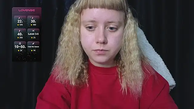 Snapshot of June_shy0 chatting on 09-12-25, 06:35 June shy0 online show from 09-12-25, 06:35