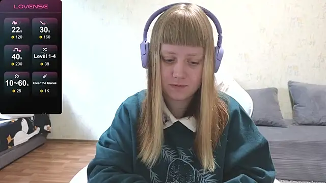 June shy0 online show from 05-07-26, 08:28