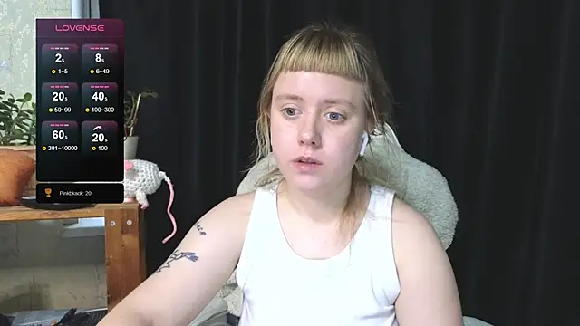 June shy0 online show from 11-07-25, 06:51