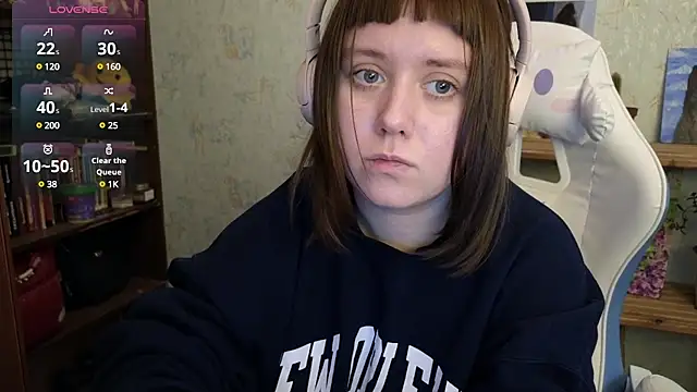 Snapshot of June_shy0 chatting on 01-26-25, 08:03 June shy0 online show from 01-26-25, 08:03