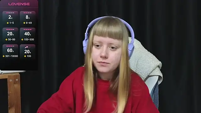 Snapshot of June_shy0 chatting on 02-20-26, 06:48 June shy0 online show from 02-20-26, 06:48