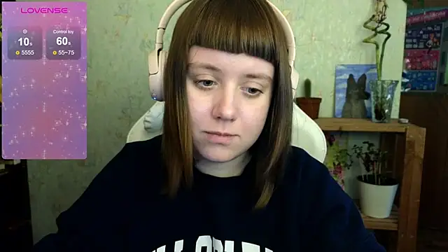 Snapshot of June_shy0 chatting on 01-30-25, 08:01 June shy0 online show from 01-30-25, 08:01