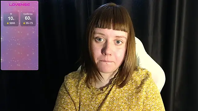 Snapshot of June_shy0 chatting on 02-05-25, 08:00 June shy0 online show from 02-05-25, 08:00