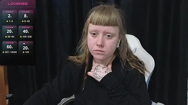 June shy0 online show from 04-10-26, 08:32