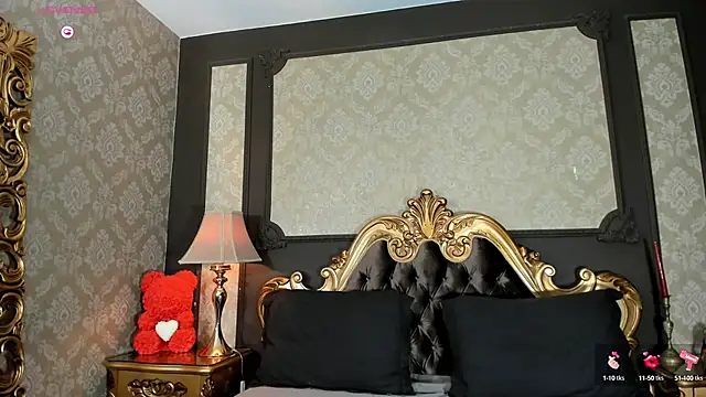 Snapshot of NahomiAcosta chatting on 09-26-25, 04:52 NahomiAcosta online show from 09-26-25, 04:52