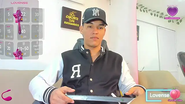 ryan carter08 online show from 11-07-25, 01:54