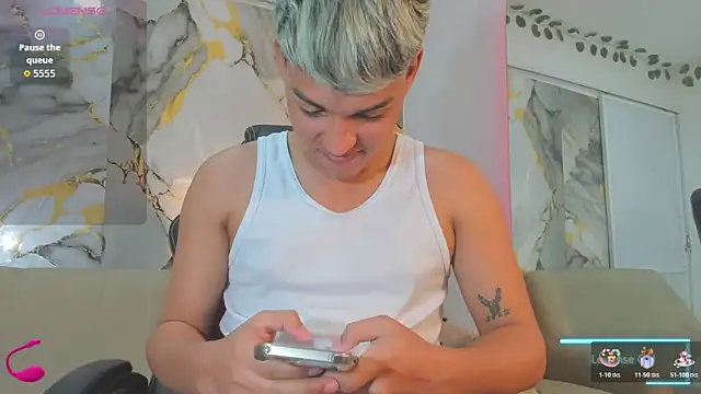 ryan carter08 online show from 12-22-25, 02:55