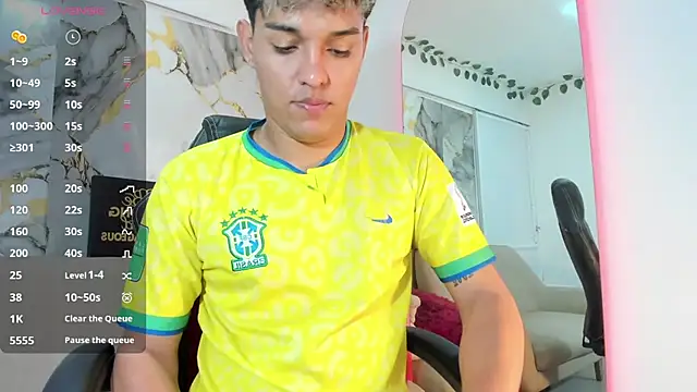 Snapshot of ryan_carter08 chatting on 03-04-26, 03:36 ryan carter08 online show from 03-04-26, 03:36