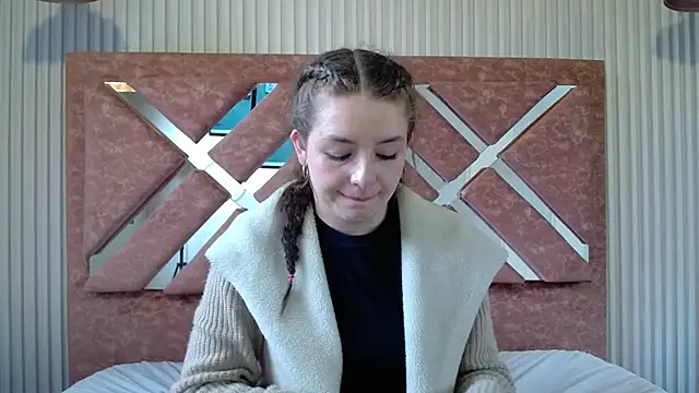  isaabellaa online show from 03-24-26, 12:27