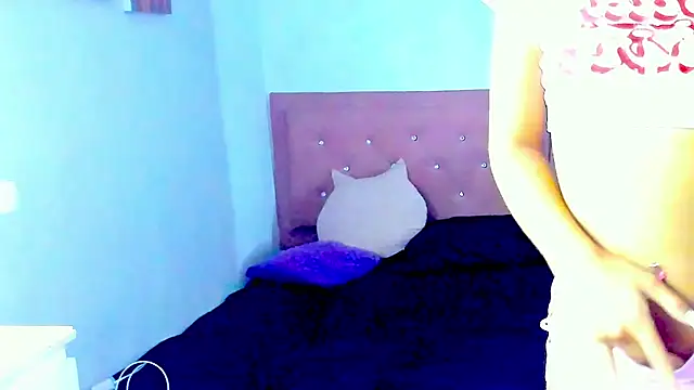 Criss Ariana online show from 10-24-25, 02:21
