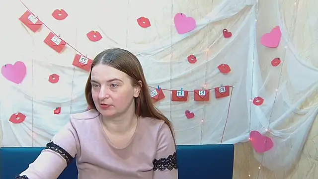 Snapshot of FreyaDak chatting on 02-18-25, 12:15 FreyaDak online show from 02-18-25, 12:15