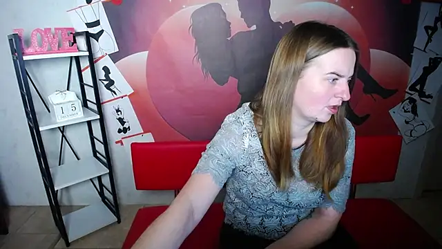 FreyaDak online show from 12-15-25, 06:03